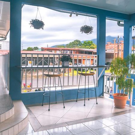 Hotel Alicia La Fortuna ภายนอก รูปภาพ