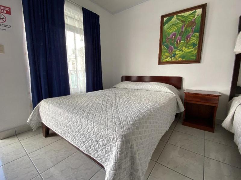 Hotel Alicia La Fortuna ภายนอก รูปภาพ