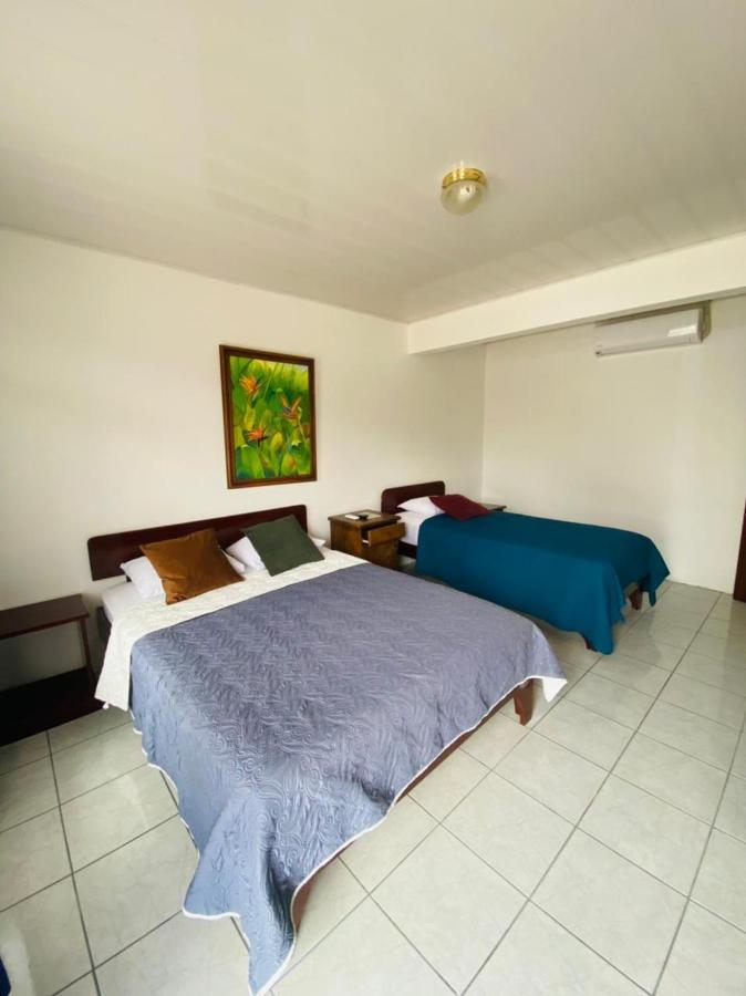 Hotel Alicia La Fortuna ภายนอก รูปภาพ