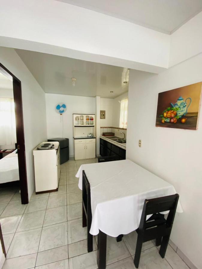 Hotel Alicia La Fortuna ภายนอก รูปภาพ