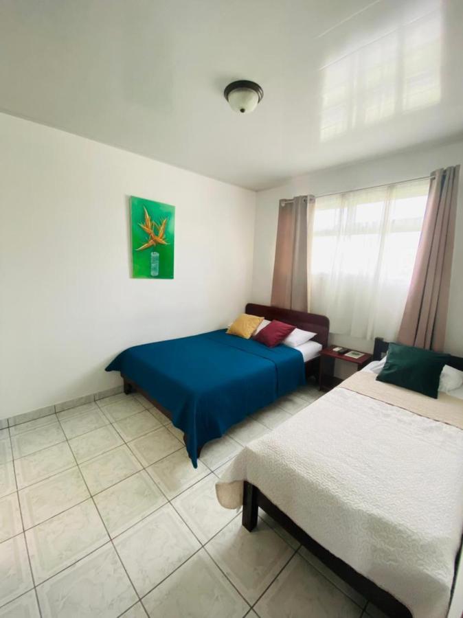 Hotel Alicia La Fortuna ภายนอก รูปภาพ